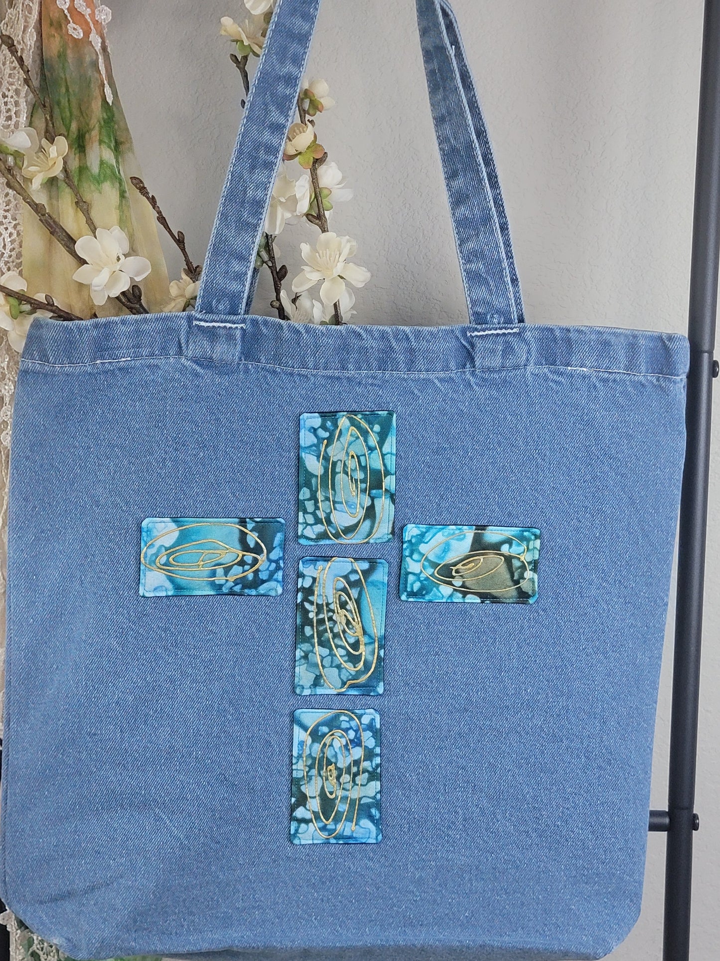Cross Applique Tote Bag - 3