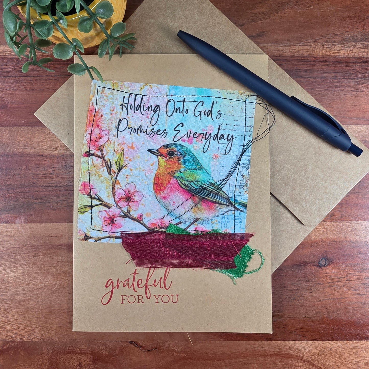 Fabric Art Card - Holding onto God's promises everyday