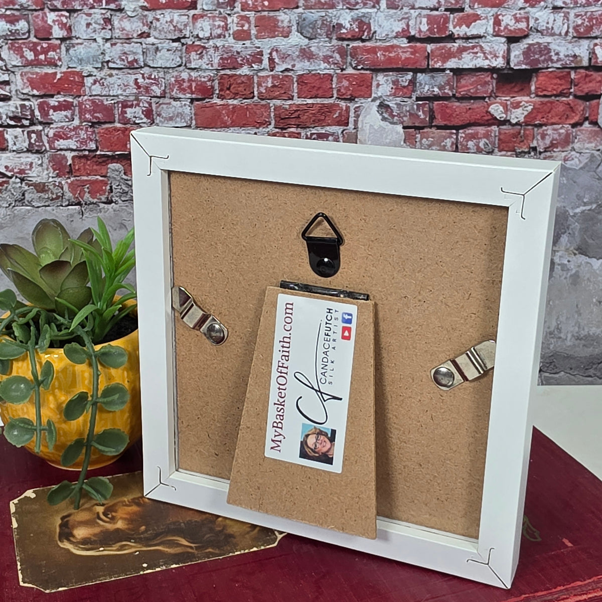 Mini Frame - True happiness can be found in the tiniest of things