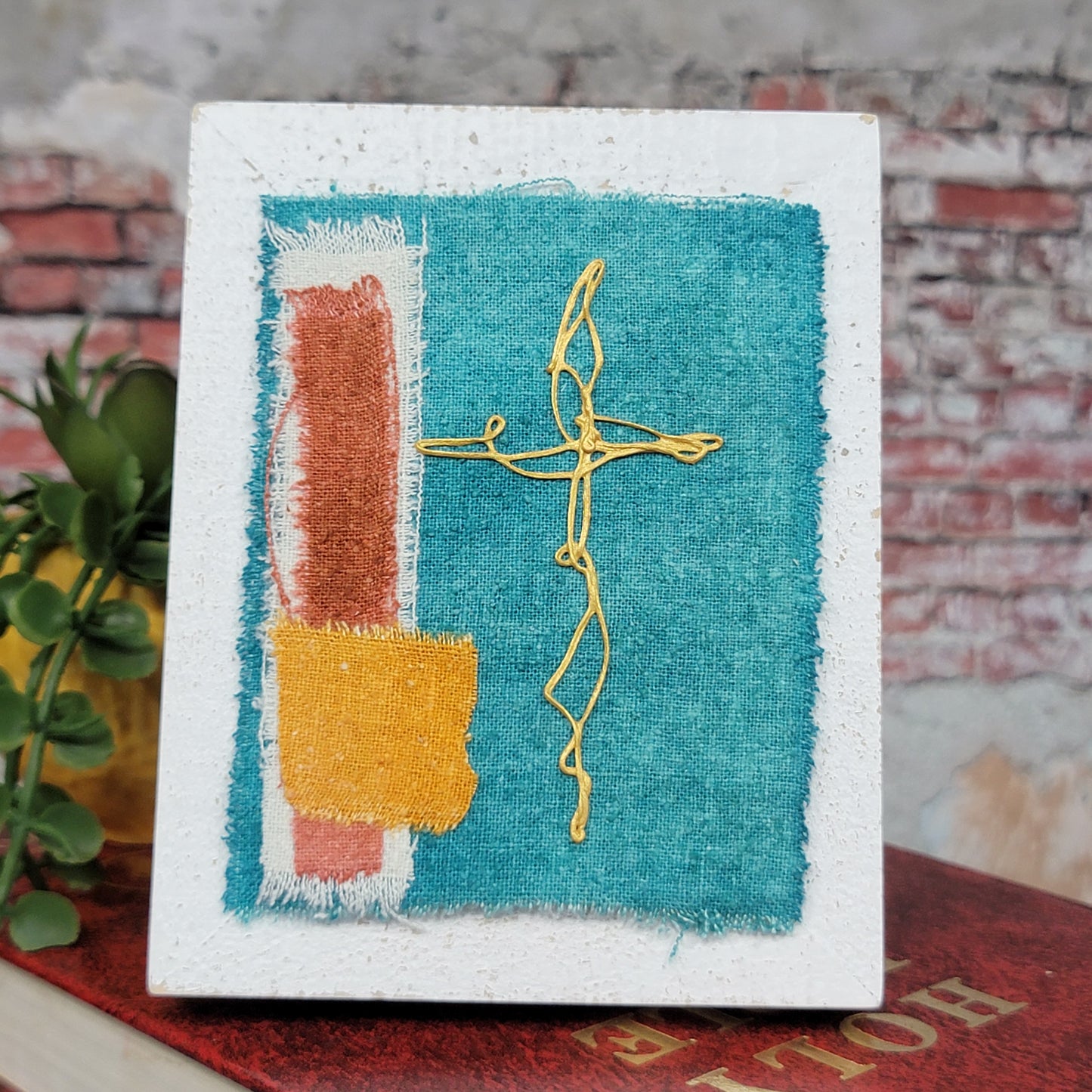 Swirled Cross on Silk Noil Mini Frame (323)