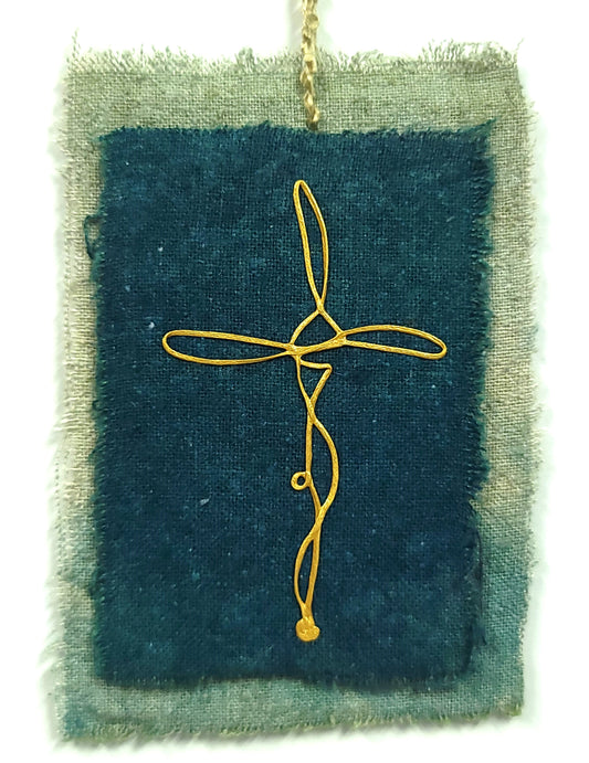 Cross Ornament (376)