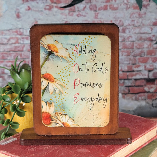 Embossed Digital Magnet - Hold Onto God's Promises Everyday