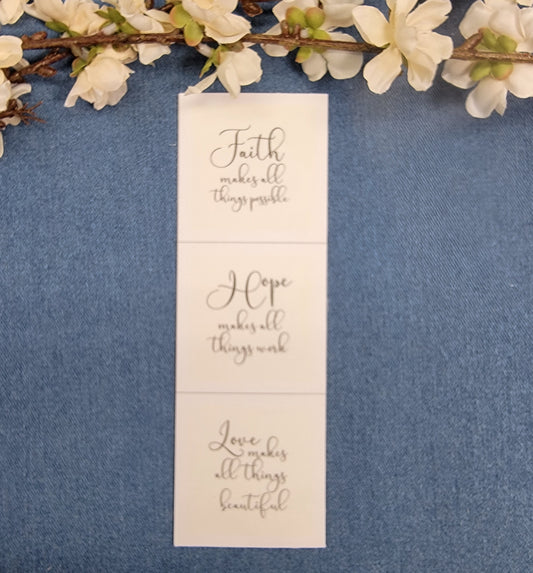 2" Quilt Blocks (set) - Faith makes all things possible - Ivory