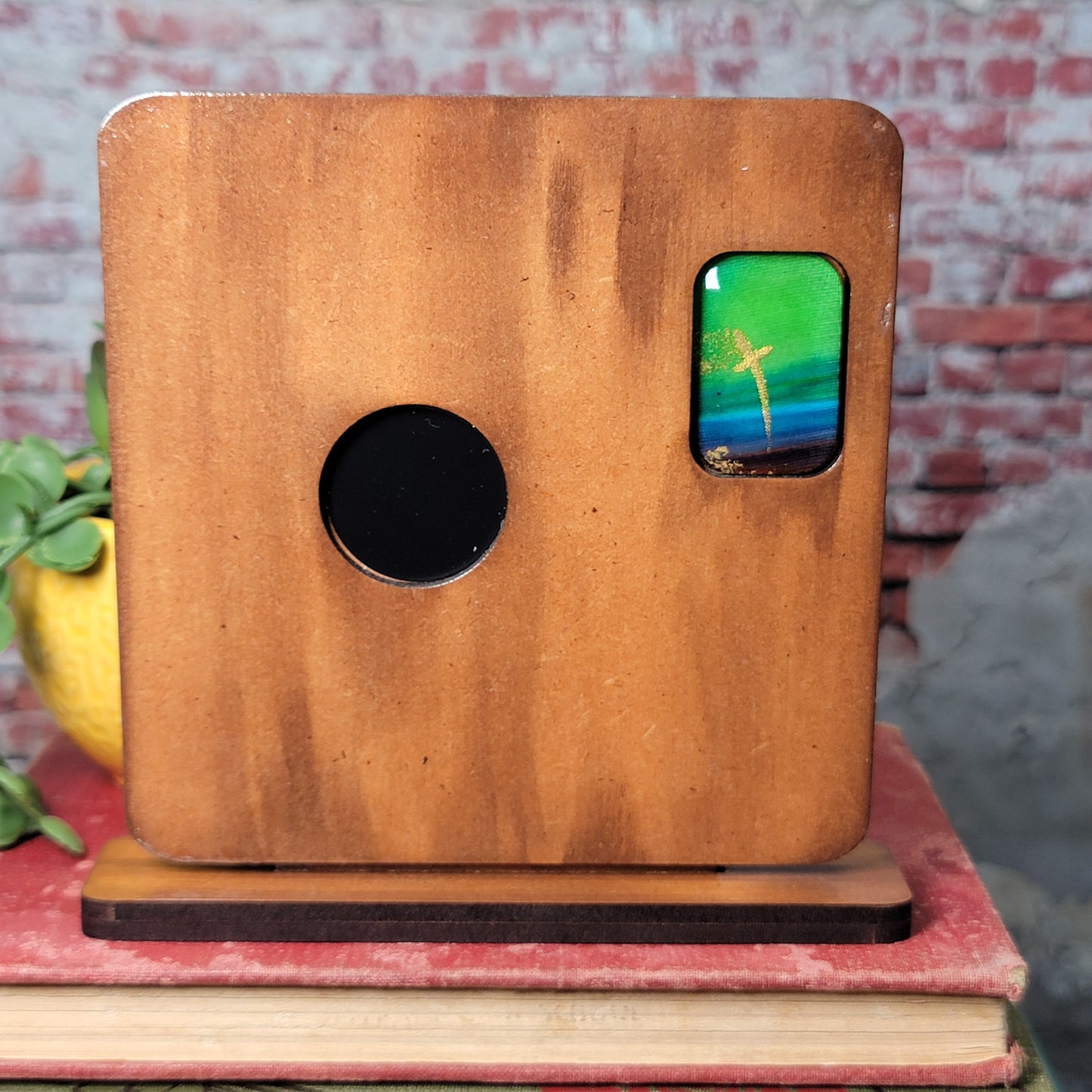 Magnet Frame - Single w/ Silk Cross Gem - 14