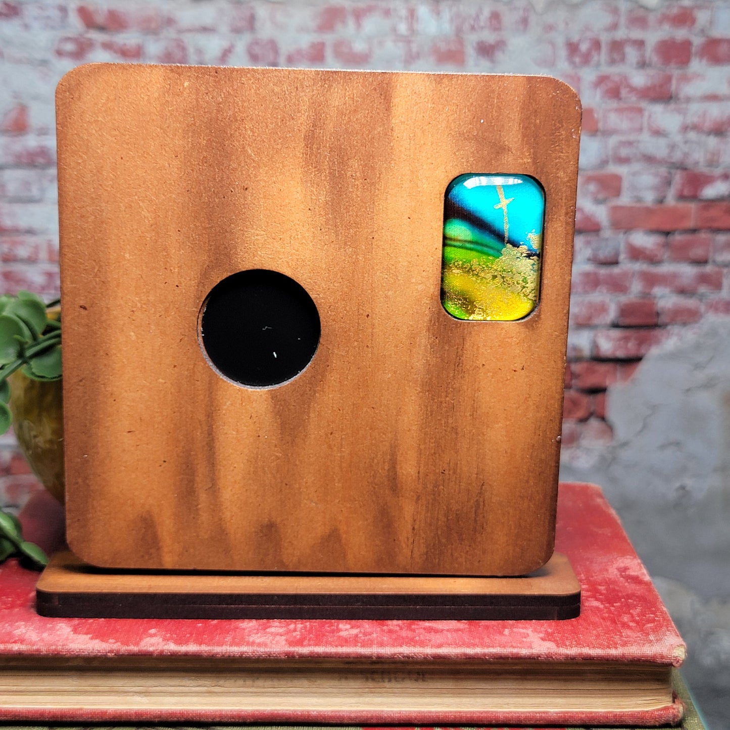 Magnet Frame - Single w/ Silk Cross Gem - 9