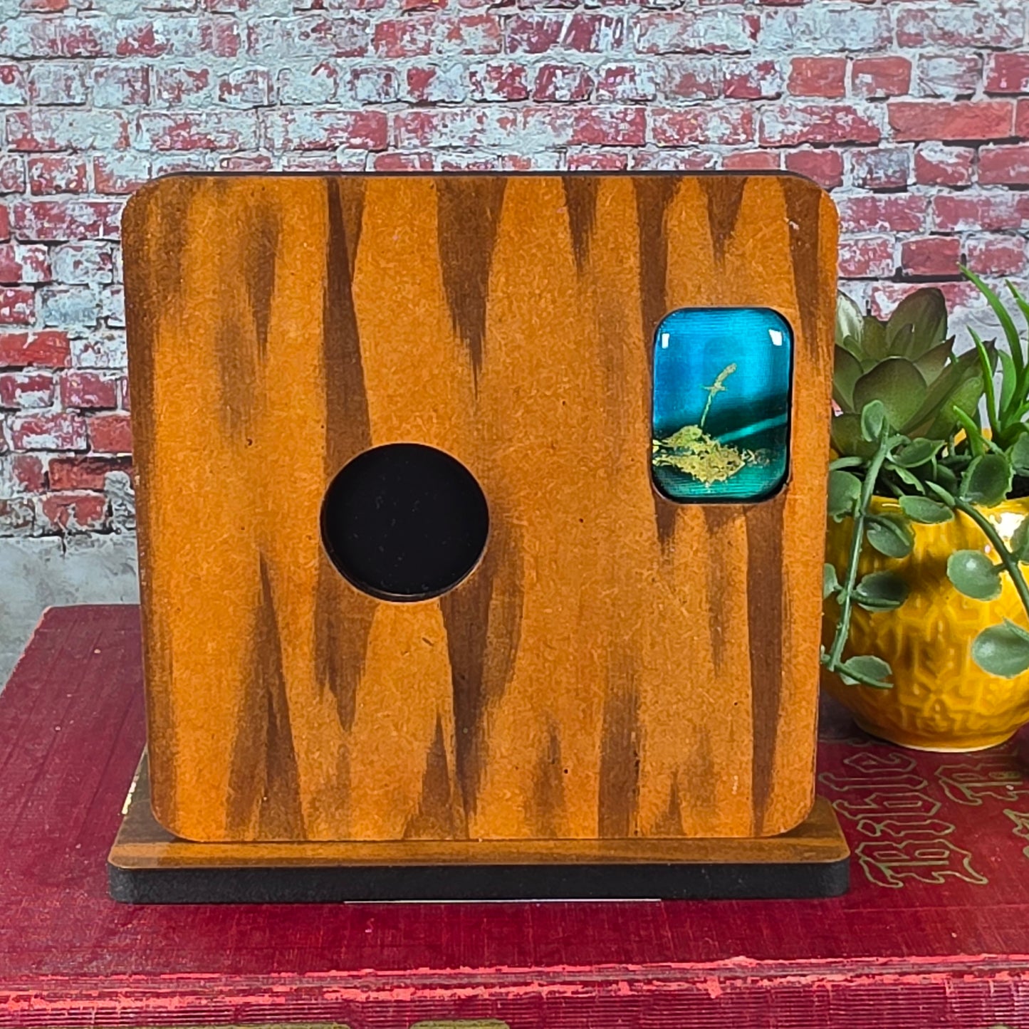 Magnet Frame - Single w/ Silk Cross Gem - 13