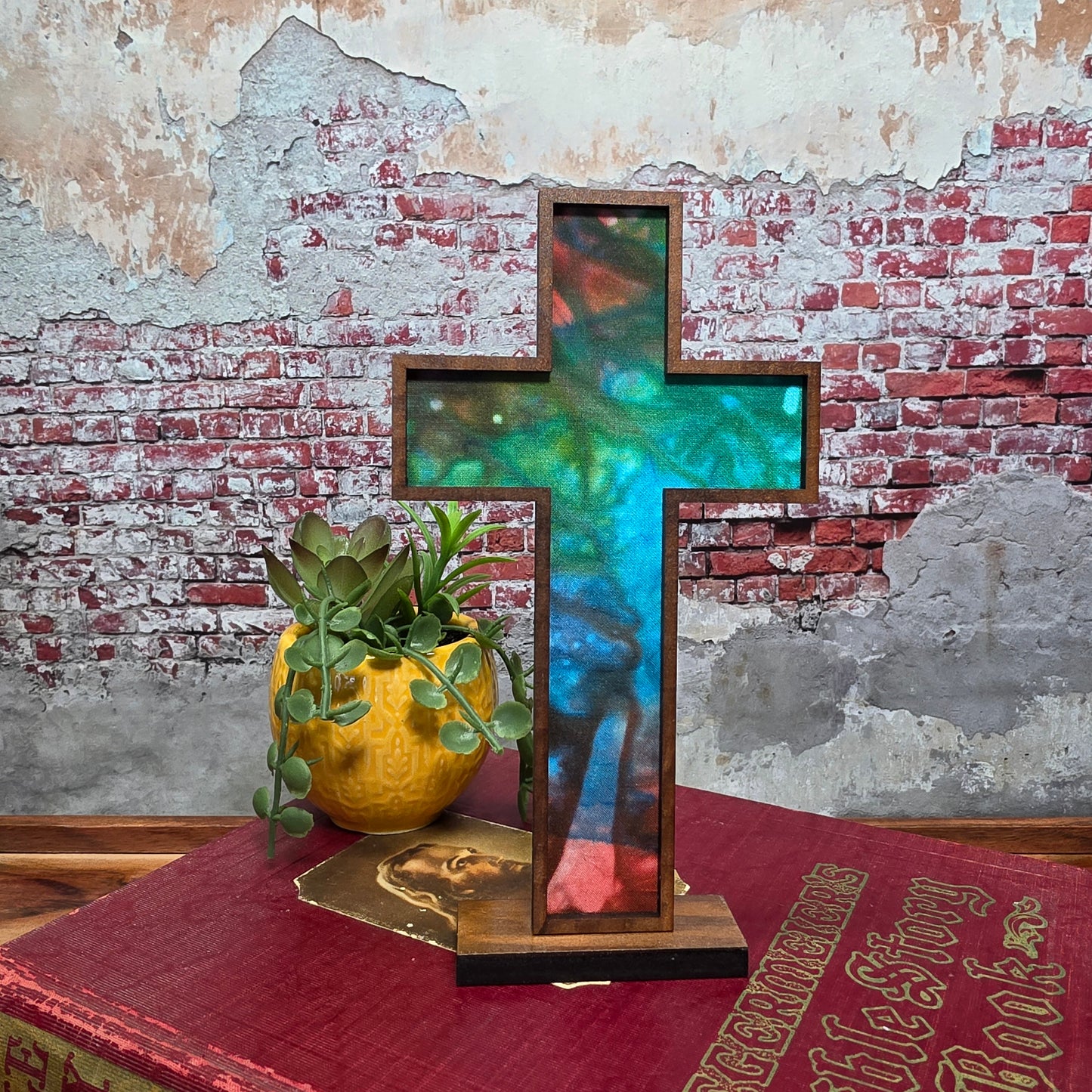 Standing Cross - Silk - 3