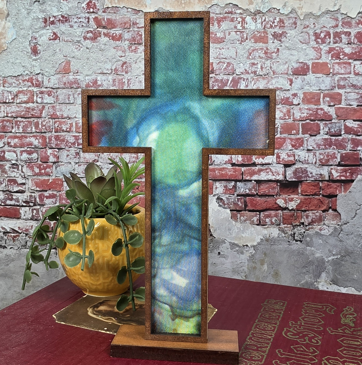 Standing Cross - Silk - 1
