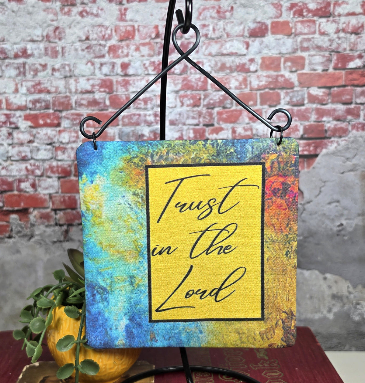Trust in the Lord - 4" Quilt Block Wall Art w/ Wire