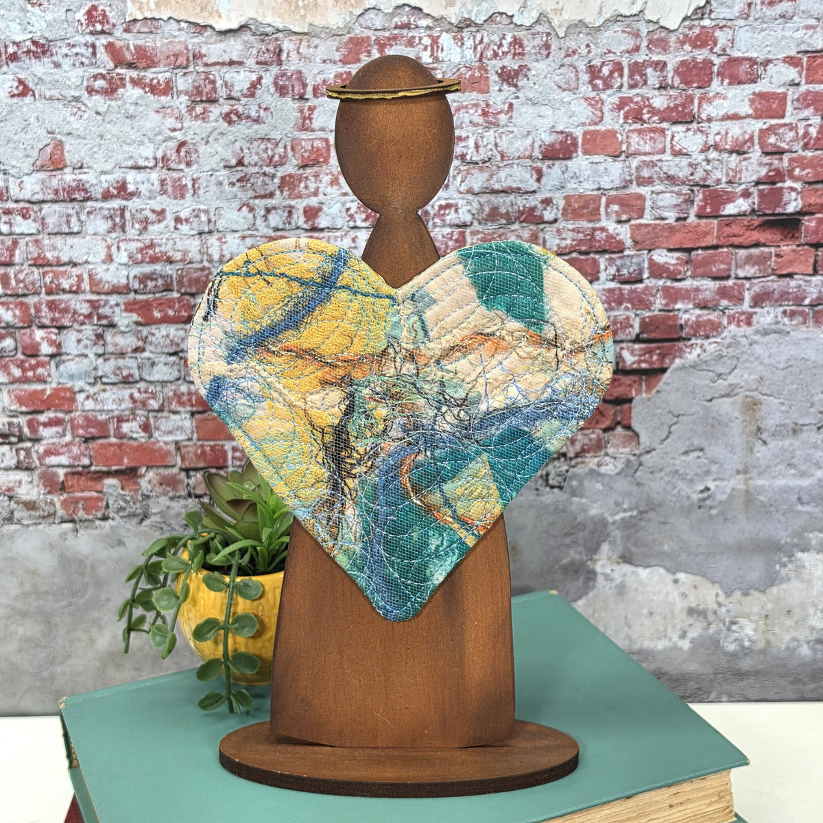 Standing Angel - Large - 1